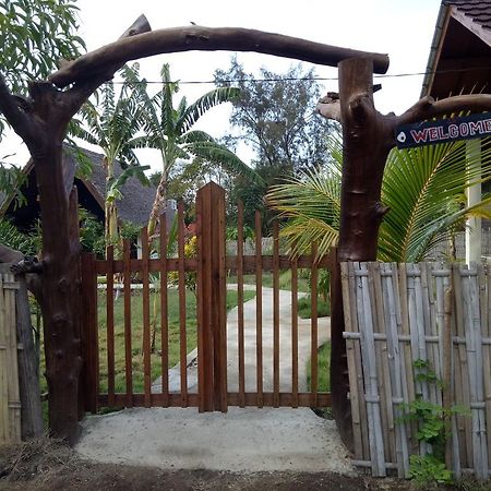 Rose Bungalow Hotel Pemenang Ngoại thất bức ảnh