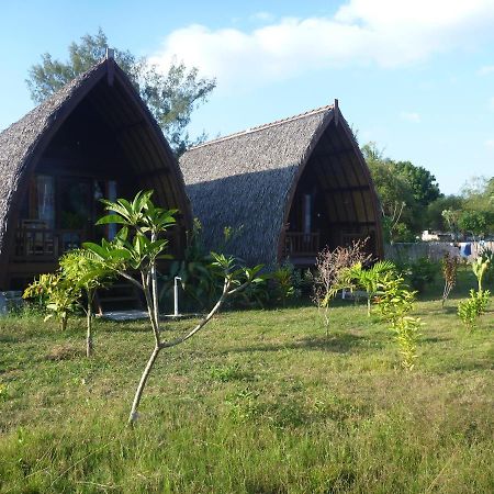 Rose Bungalow Hotel Pemenang Ngoại thất bức ảnh