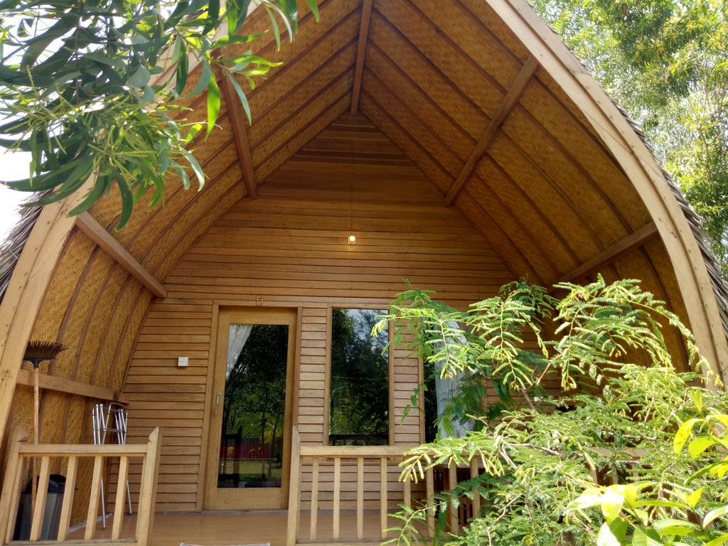 Rose Bungalow Hotel Pemenang Ngoại thất bức ảnh