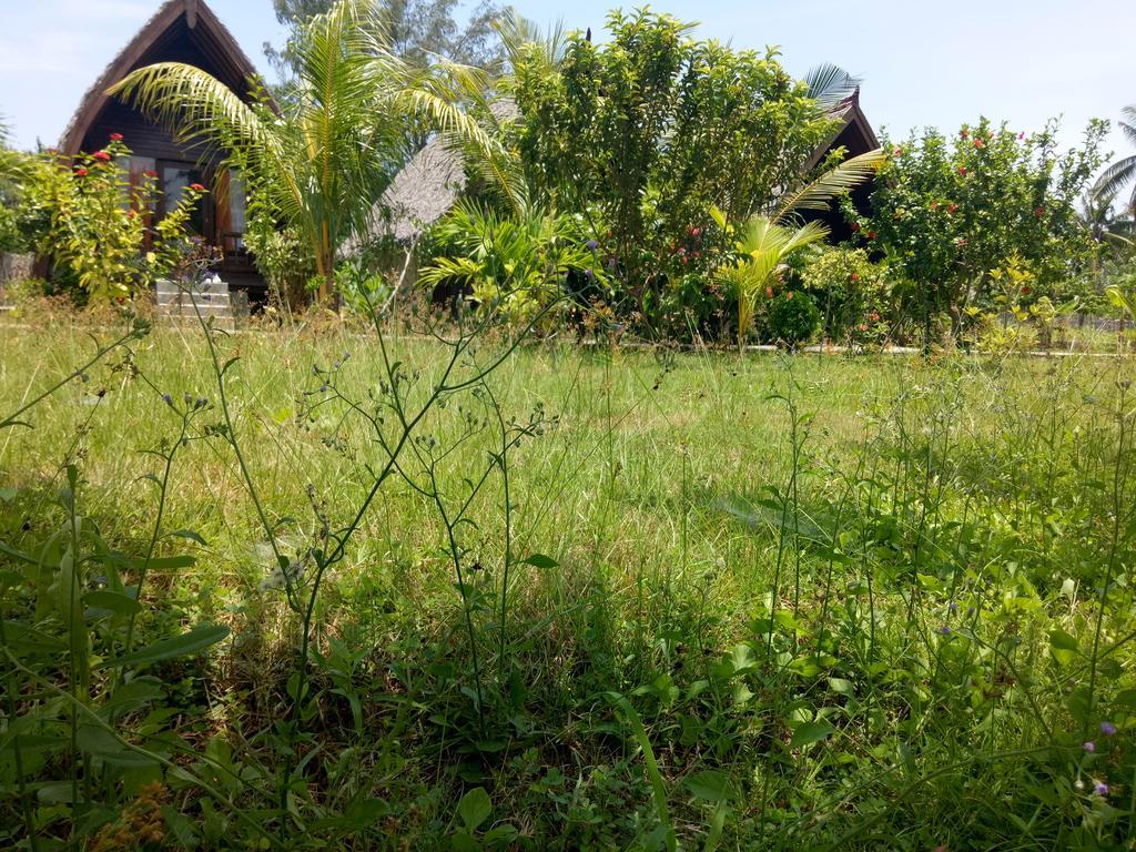 Rose Bungalow Hotel Pemenang Ngoại thất bức ảnh