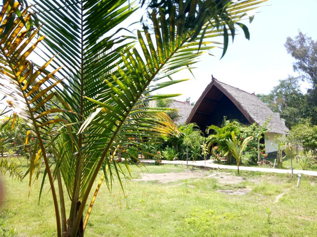 Rose Bungalow Hotel Pemenang Ngoại thất bức ảnh